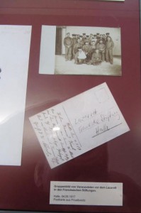 Postkarte für die Ausstellung Mit Gott für Kaiser und Vaterland. Die Franckeschen Stiftungen in 1. Weltkrieg. in den Frankeschen Stiftungen. 2 Exponate von Hern Motzki, Komponist der Silberhöhe-Hymne